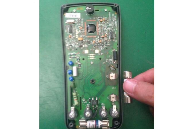 家用保險(xiǎn)絲怎么換圖解（三種保險(xiǎn)絲的更換方法）